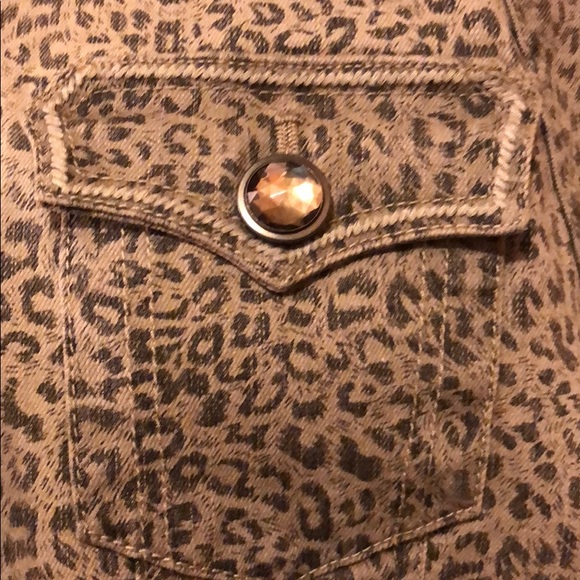 Rock 47 Wrangler Grey Animal Print Denim Jacket - Picture 5 of 6